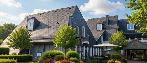 المنشأة من الخارج