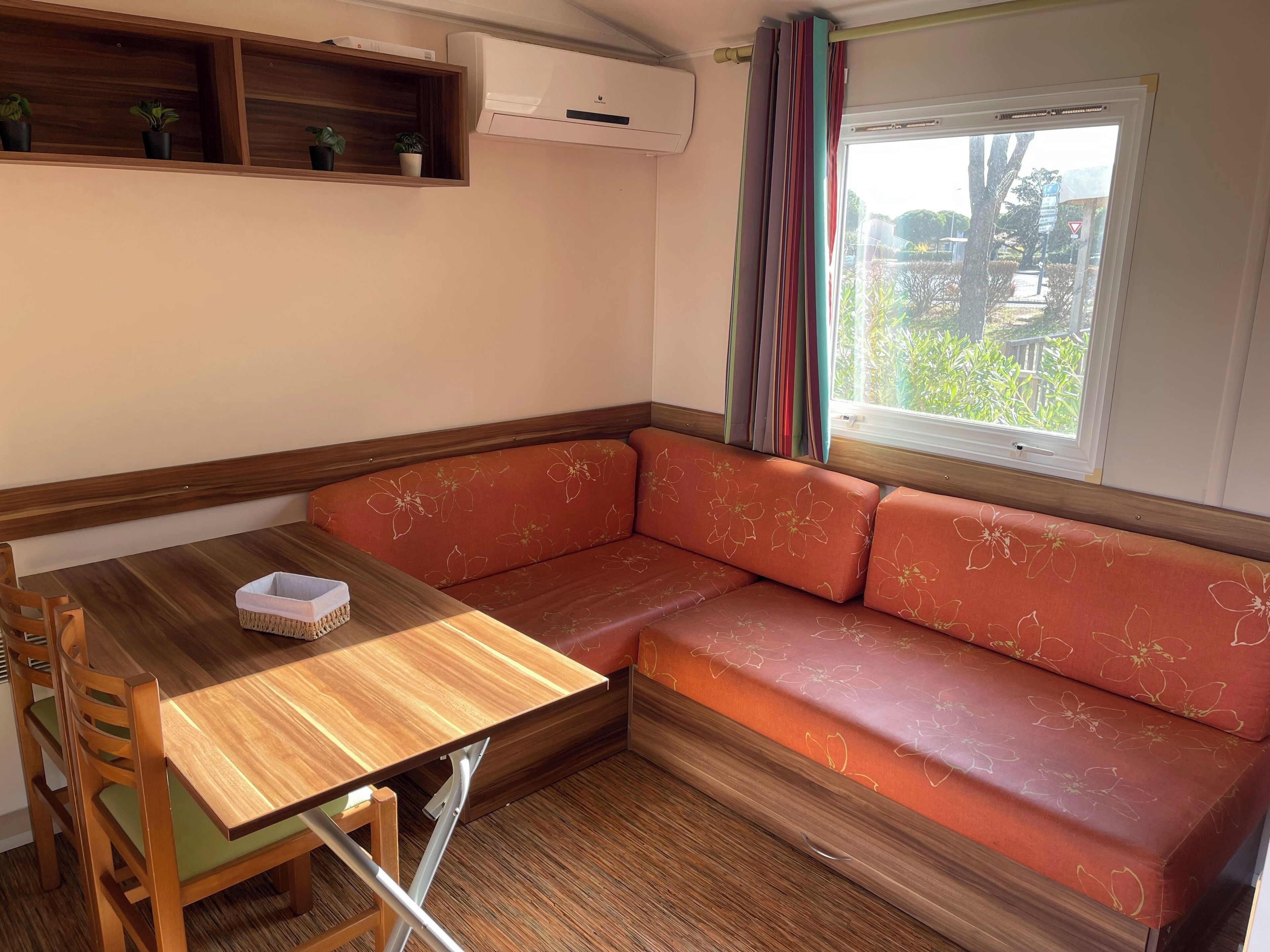 リビング エリア