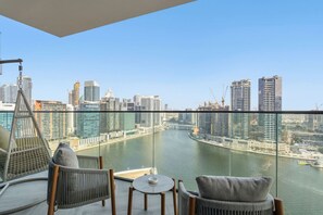 Property grounds - Stylish 2 Bedroom with Panoramic canal View (Dubai)