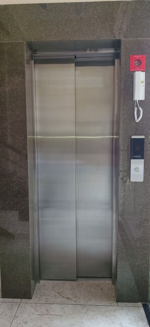 Interior - Crown Town Hotel Kalamassery (Kalamassery)