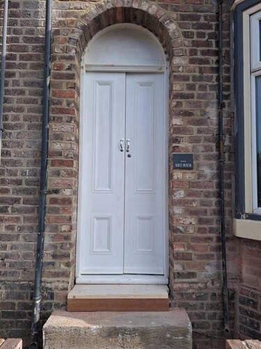 Luxurious 4-bed House With Sauna & Jacuzzi in Sunderland