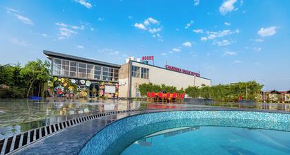 Chandrika Greens Resort Near Prem Mandir