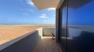 Apartamento, 3 habitaciones, balcón, vistas a la ciudad | Balcón