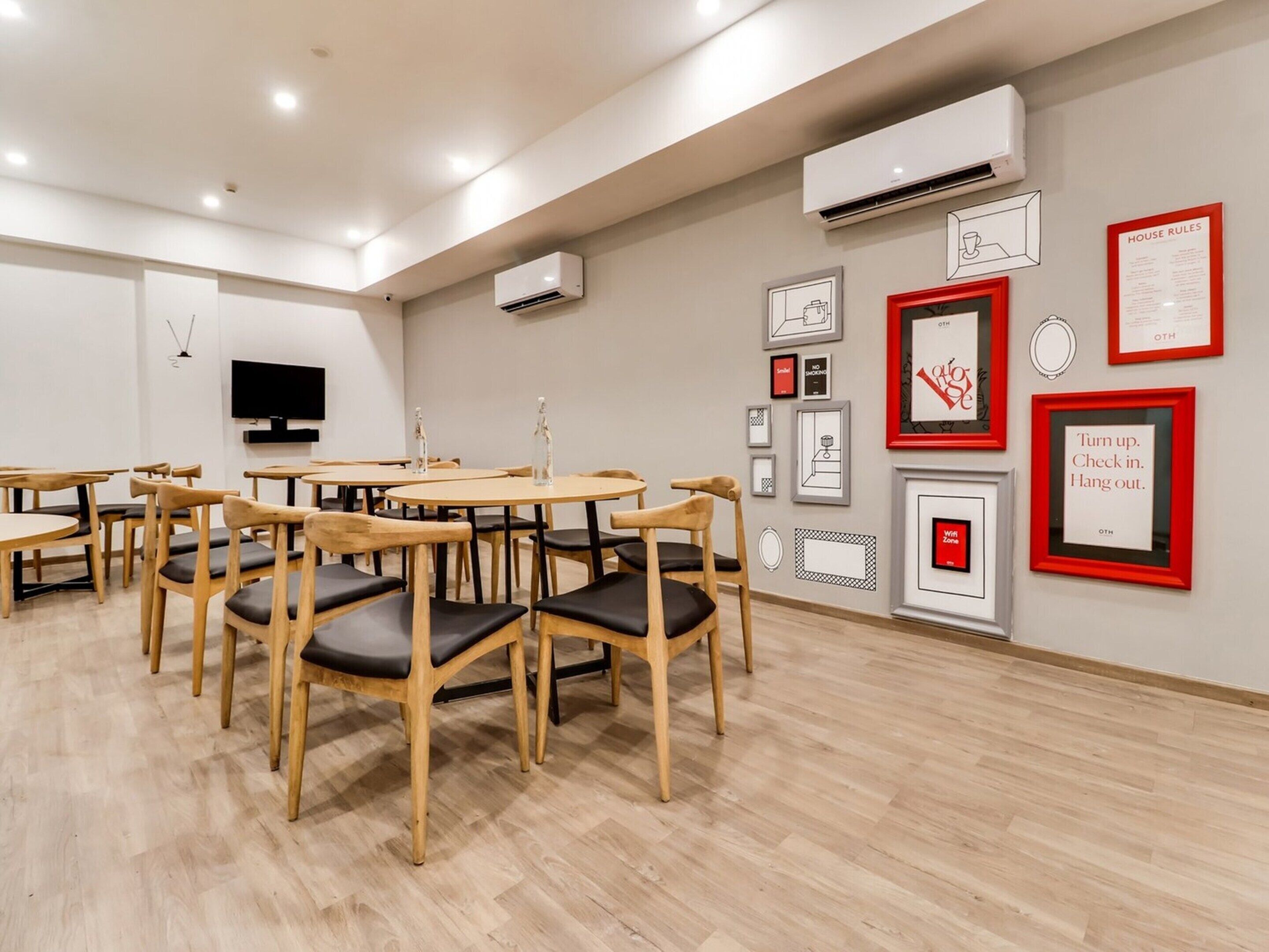 House | Dining