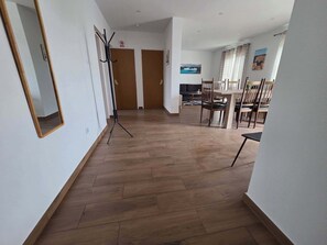 Interior - Vrbo Property (Faro)