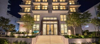 Dolce by Wyndham Miami Beach