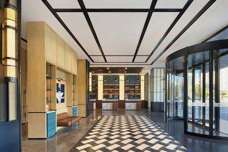 Lobby. Four Points by Sheraton Kunming Chenggong