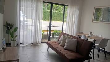 Apartment, 3 Bedrooms, Accessible, Private Pool | Living area