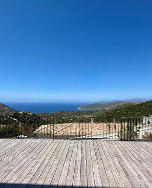 Terrace/patio - New T2 with large 40m2 terrace - Panoramic sea view (Villanova)