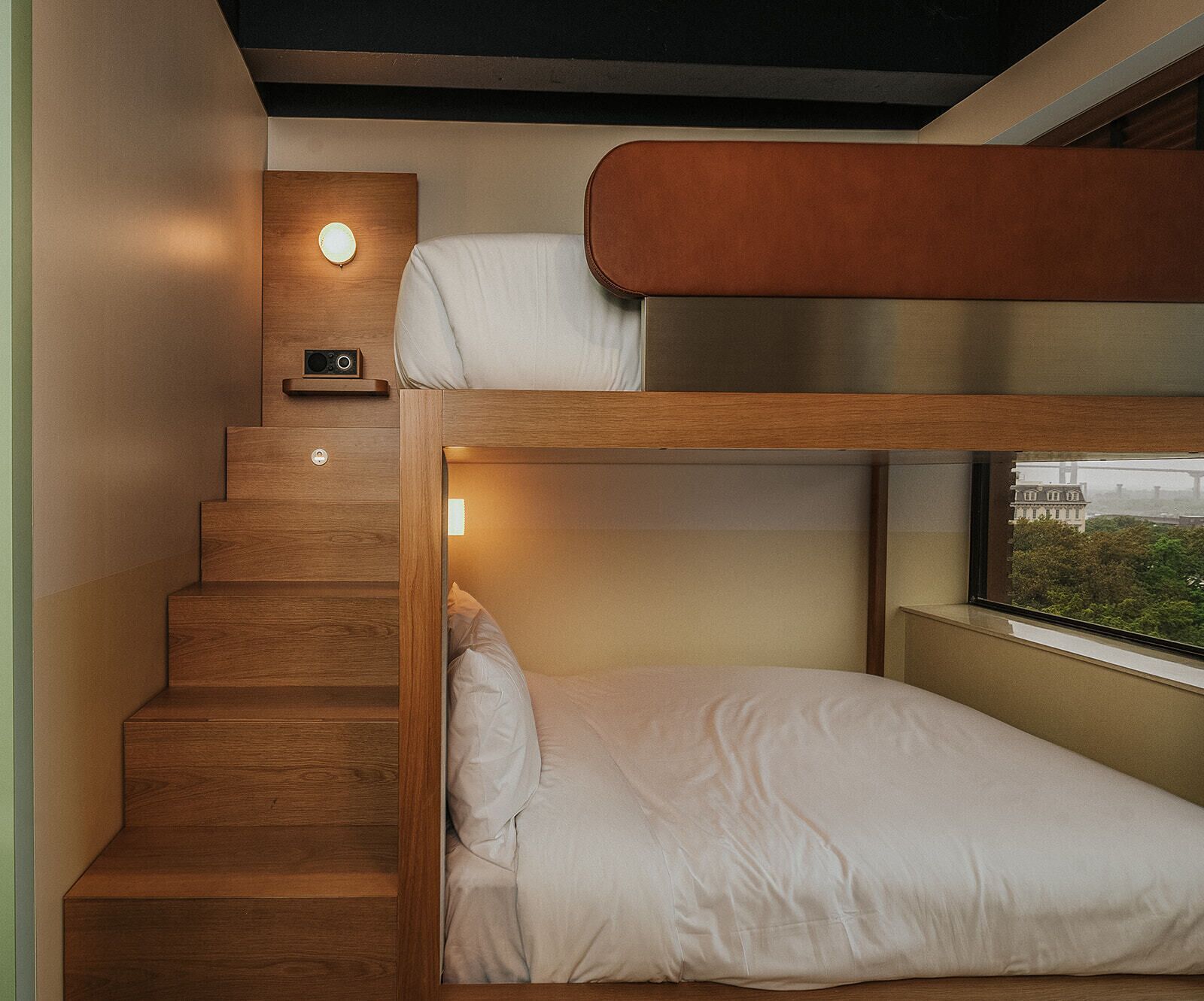 Hypo-allergenic bedding, in-room safe, desk, laptop workspace