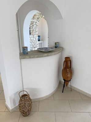 Interior - Exceptional villa with panoramic sea view and swimming pool (Saint-Florent)