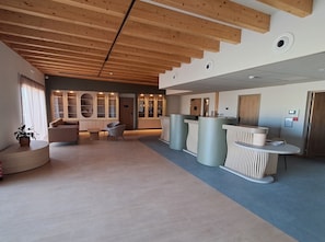Reception hall - Kyriad Prestige - Pierrelatte (Pierrelatte)