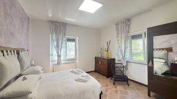 1 Schlafzimmer, Bügeleisen/Bügelbrett, Reisekinderbett, kostenloses WLAN
