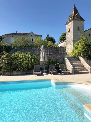 Pool - Charming Villa with Private Pool in Saint-Nazaire-de-Valentane (Saint-Nazaire-de-Valentane)