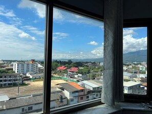 Interior - a fantastic blend of location, amenities and value (Chang Wat Chiang Mai)