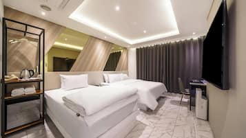 Business Twin Room | Free WiFi