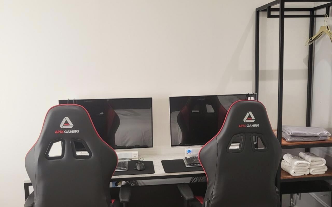 Premium Plus | Free WiFi