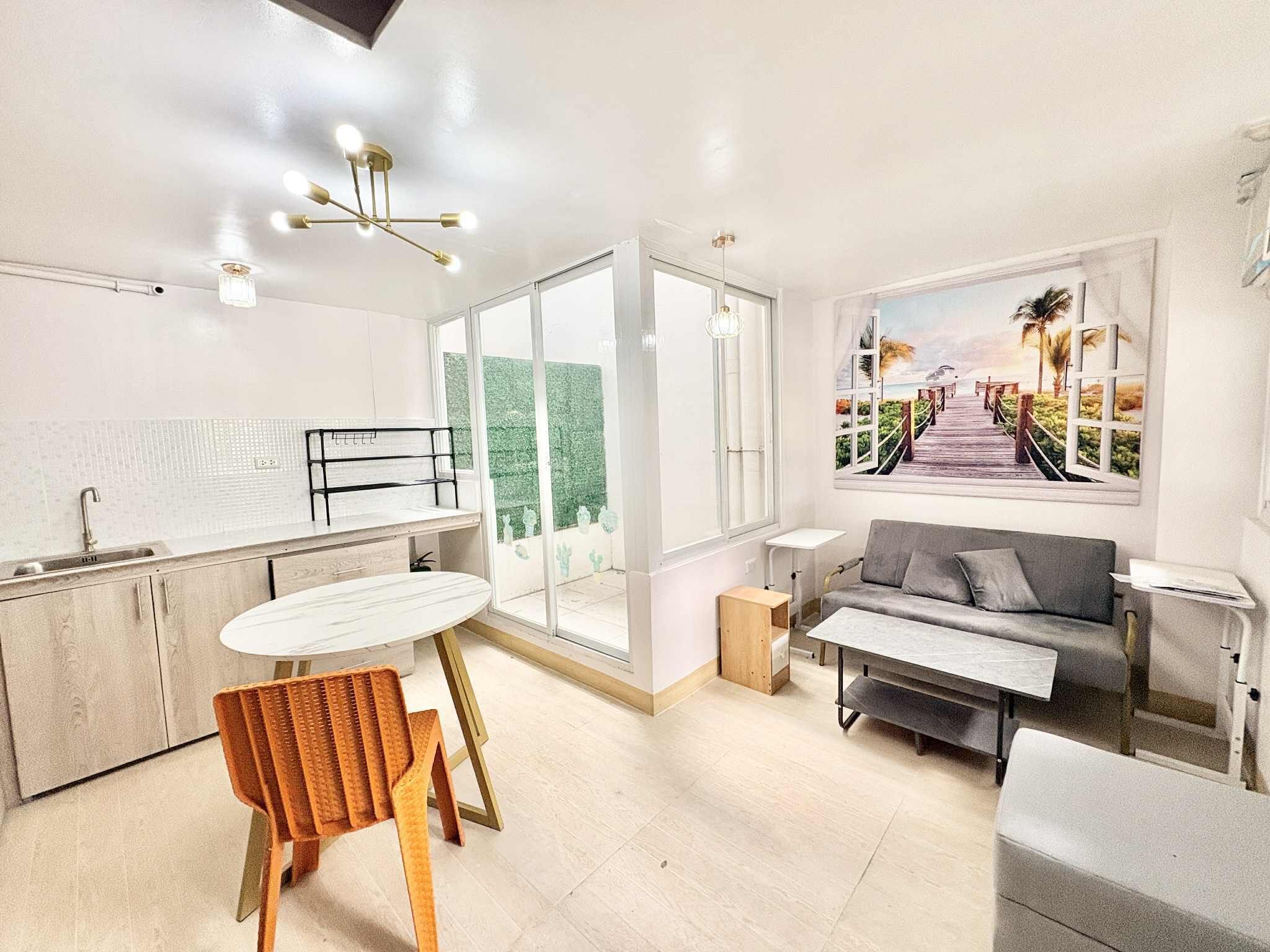 32–tuumainen taulutelevisio, jossa kaapelikanavat