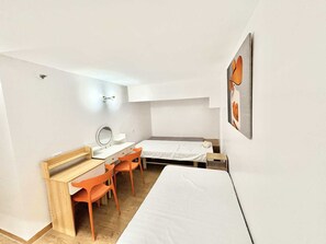 Suite, 2 habitaciones | Wifi gratis y ropa de cama