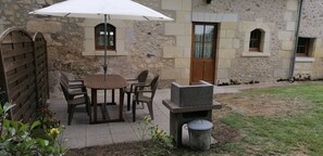 屋外ダイニングエリア