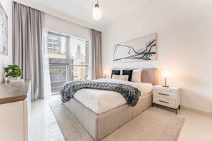 1 bedroom, in-room safe, iron/ironing board, free WiFi - Sleek 1Bedroom Apartment with Panoramic Views – Beach Isle Tower 2, Emaar Beachfront Dubai Marina by Deluxe Holiday Homes (Dubai)