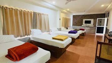 Deluxe Shared Dormitory