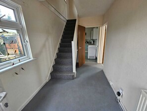 Interior - Nice House in Peterborough Cambridgeshire Garden Free Parking Wifi Kitchen (Farcet)