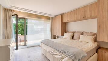 6 chambres, fer et planche à repasser, accès Internet, draps fournis