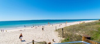 The Garden of Eden, TOP NOTCH