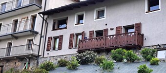 Apartment 'Maison Erica - Ozein' with Mountain View and Private Outdoor Area