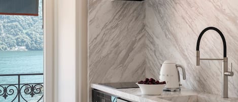 Apartment (Torno | 89sqm) | Eigene Küche
