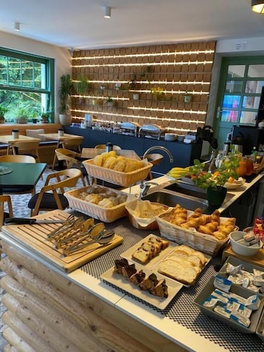 Pension Jitřenka Hřensko - Breakfast Included & Free Parking