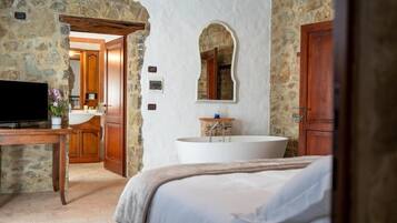 Premium bedding, down duvets, pillow-top beds, desk