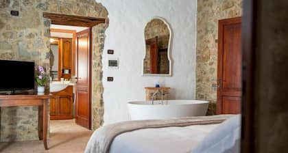 Villa Tiberini Wine Relais