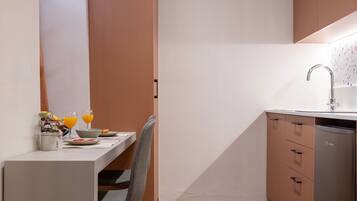 House, 1 Bedroom (Terra) | Private kitchenette | Stovetop, espresso maker, coffee/tea maker, cookware/dishes/utensils