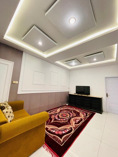 Flamboyan 2 Homestay