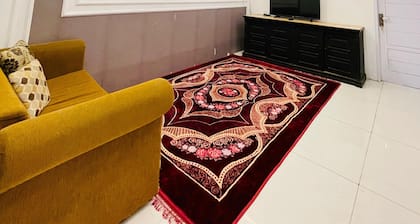 Flamboyan 2 Homestay