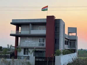 Exterior - Infinity Resort & Restaurant Inb (Dr. Ambedkar Nagar)