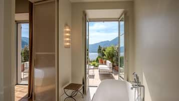 Suite Signature, vistas al lago | Interior