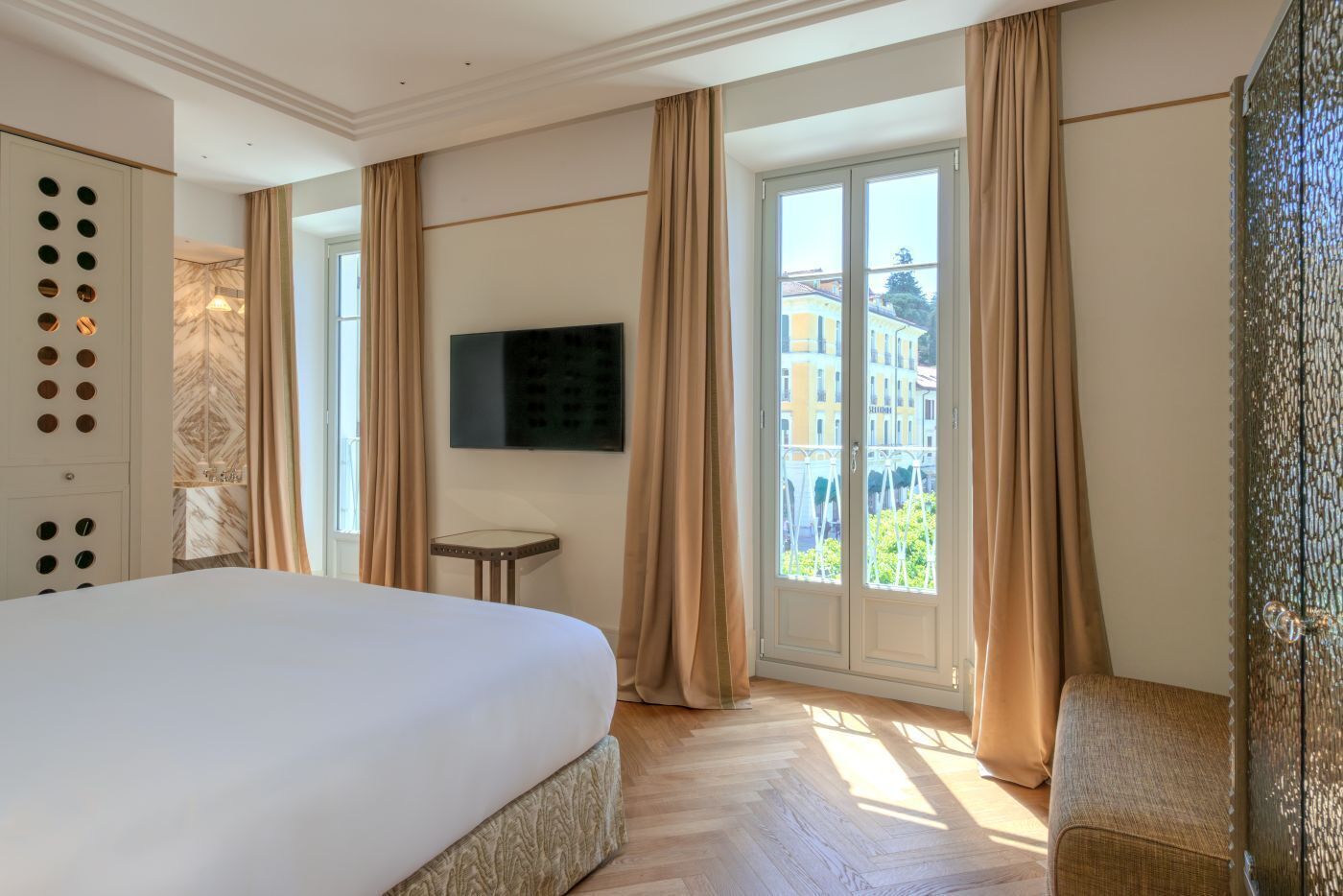 In-room safe, blackout curtains, soundproofing, iron/ironing board