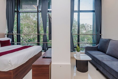 Hsquare Prime Stay