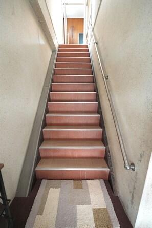 Interior - Whole House near Umeda / 9 Guests / 6 Beds / 5min to Station / All Amenities (大阪市北区天神橋2丁目)