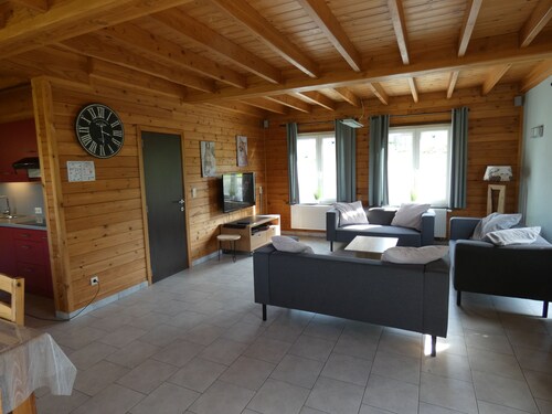 Spacious vacation home 5 bedrooms, dog and child friendly. Region of Achouffe!