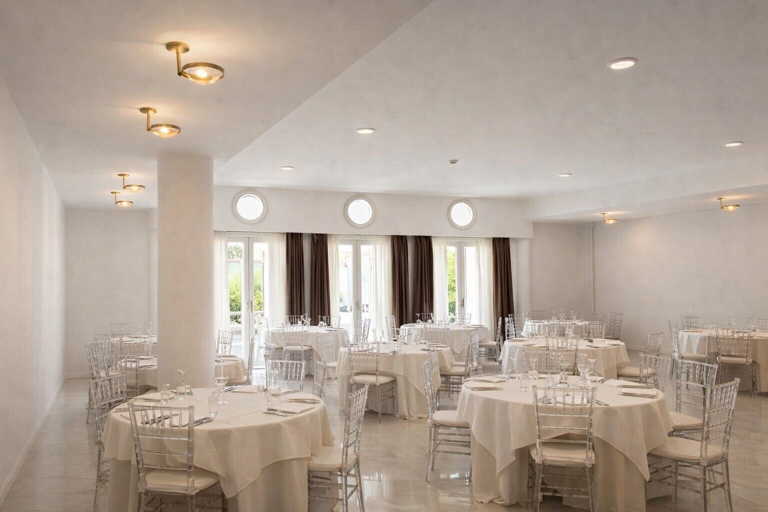 รวมอาหารเช้าแบบบุฟเฟ่ต์ ทุกวัน