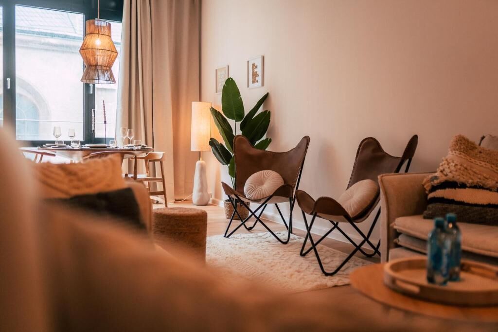 Apartemen Comfort | Area keluarga | Smart TV 50-inci dengan saluran TV kabel