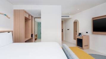 Ropa de cama de alta calidad y minibar