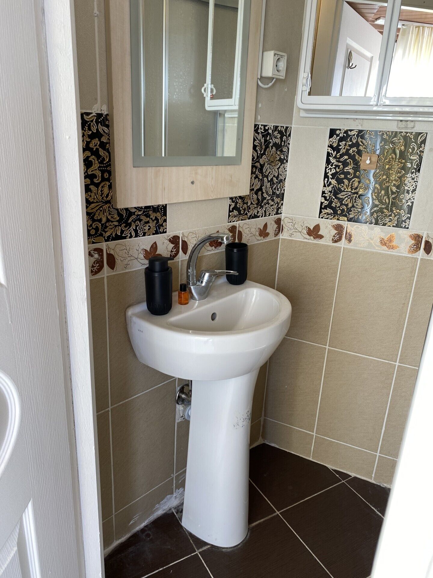 Tomannsrom – comfort, sjøutsikt | Bad | Hårføner, håndklær, såpe og sjampo