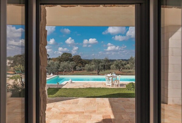 Interior - Villa Sud-Est between Ostuni and Cisternino, with private pool (Ostuni)