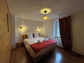 Room - Vrbo Property (La Bresse)