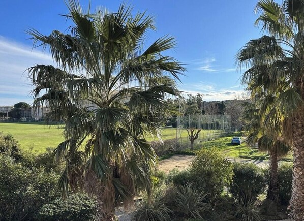 Property grounds - INSTRUCTION AVANT DE RESERVER ! (Le Lavandou)